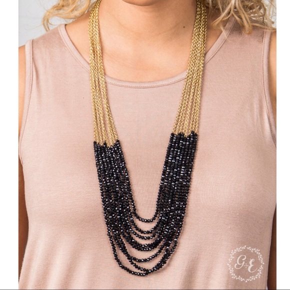 Grace & Emma Jewelry - Multi layered necklace